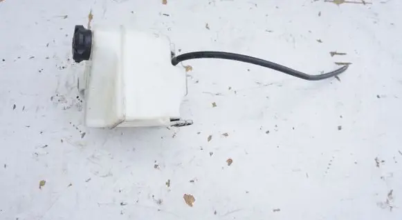 Hyundai ix20 Coolant expansion tank/reservoir WYRWNAWCZY