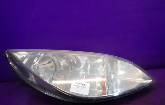 Mitsubishi Colt Headlight/headlamp 0301208202