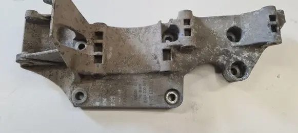 Ford Galaxy Generator/alternator bracket 045903143 045903143C