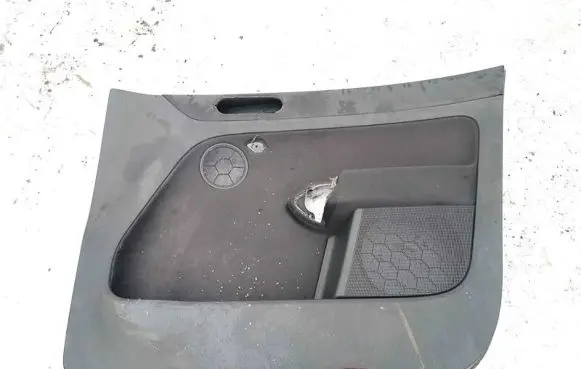 Volkswagen Golf Plus Front door card panel trim 5m0868080