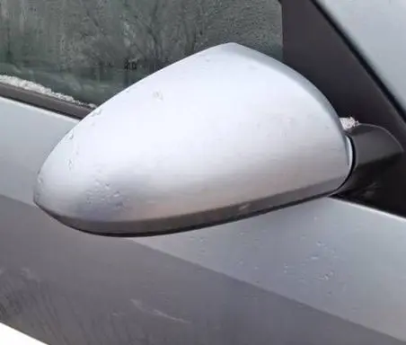 Nissan Primera Front door electric wing mirror 