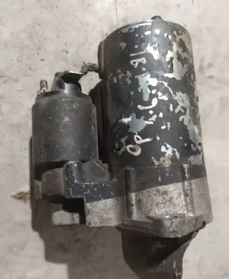Opel Zafira A Starter motor 0001107077