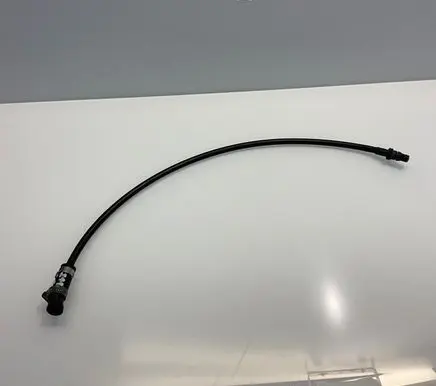 Mercedes-Benz E W211 Engine coolant pipe/hose A2115010225 2115010225