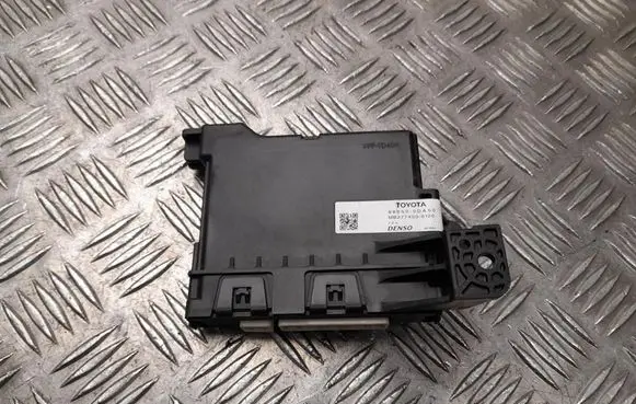 Toyota Yaris Other control units/modules 886500DA50