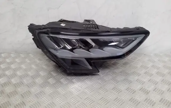 Audi A3 8Y Headlight/headlamp 8Y0941012