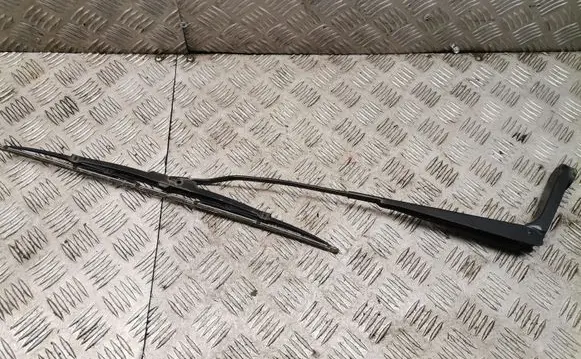 Land Rover Freelander Windshield/front glass wiper blade 