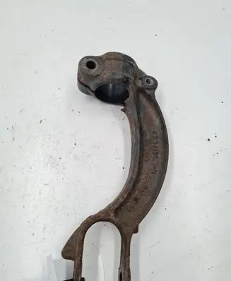 Audi A4 S4 B8 8K Lower shock absorber bracket 8K0413K