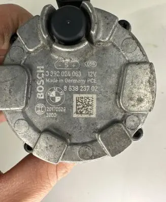 BMW 7 G11 G12 Electric auxiliary coolant/water pump 863823702 0392024063