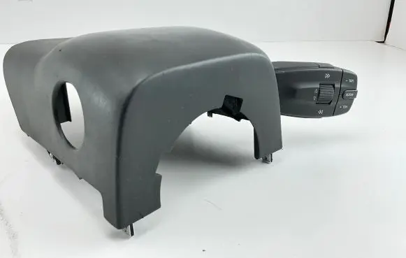 Seat Ibiza III (6L) Steering wheel column trim 6J0858559 960174002 960174001