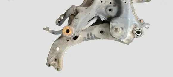 Toyota Avensis T270 Front subframe