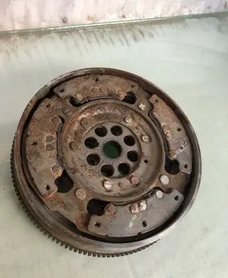 BMW X2 U10 Dual mass flywheel 5A873940