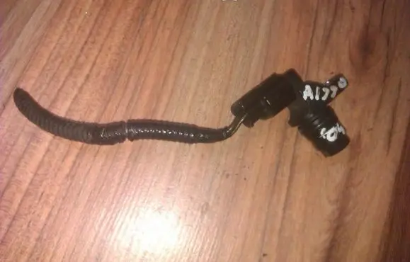 Honda Accord Camshaft position sensor 10e31