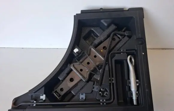 Lexus RX III Tool set 6499148040