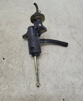Audi A4 S4 B6 8E 8H Clutch master cylinder 8E1721401