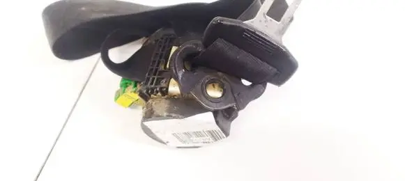 Audi A4 S4 B5 8D Front seatbelt 560308200