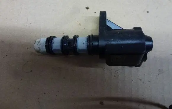 Electromagnetic valve