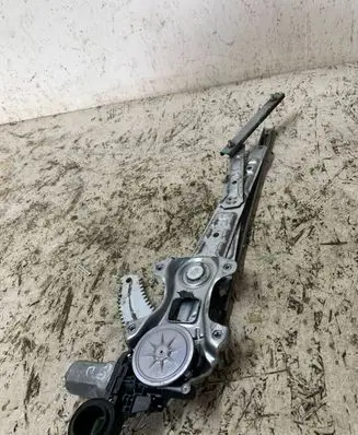 Infiniti QX60 L50 Rear door window regulator with motor