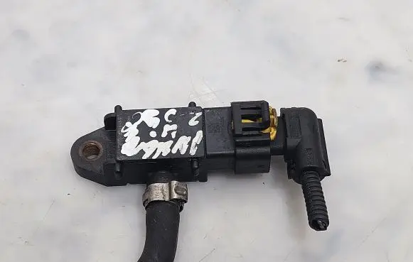 Opel Insignia A Exhaust gas pressure sensor 28403014003