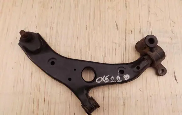 Mazda CX-5 Front lower control arm/wishbone 65566556