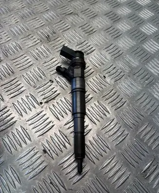 BMW 7 E65 E66 Fuel injector 0445110131 7789661 0445110