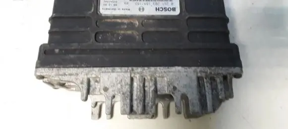 Volkswagen PASSAT B4 Engine control unit/module 8a0907311l 0261203188