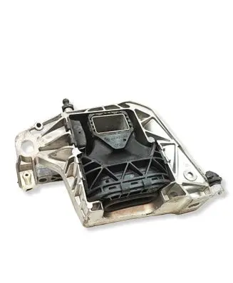 BMW 1 F70 Engine mount bracket 172768 9423376 260425
