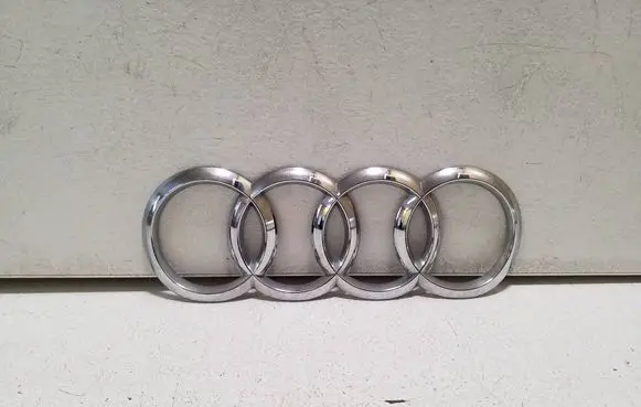 Audi A5 Manufacturers badge/model letters 8W8853742