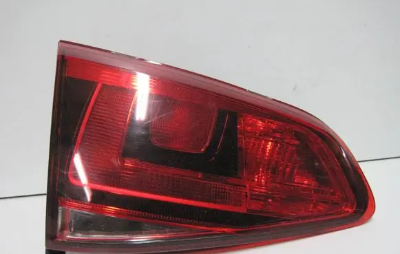 Volkswagen Golf VII Tailgate rear/tail lights 5G0945093AE