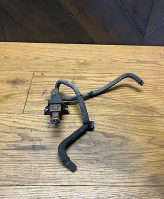 Opel Vivaro Turbo solenoid valve 8200762162