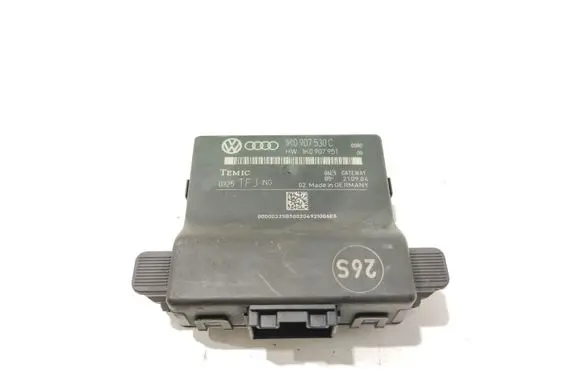 Volkswagen Golf V Gateway control module 1K0907530C