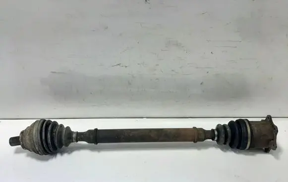 Volkswagen PASSAT B7 Front driveshaft