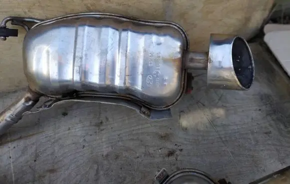 Hyundai Santa Fe Rear muffler/silencer tail pipe 7600