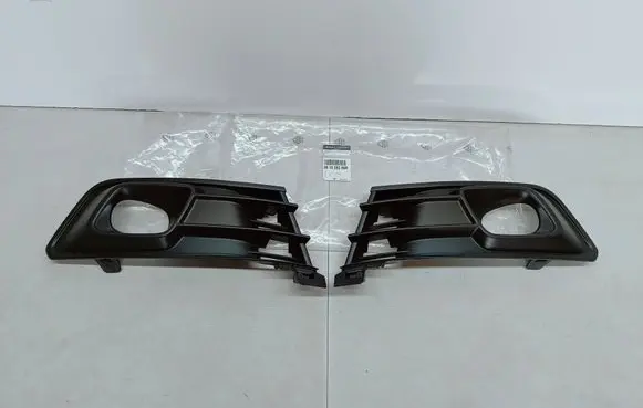 Renault Captur Front fog light trim/grill 261529255R AT1046 261A39427R