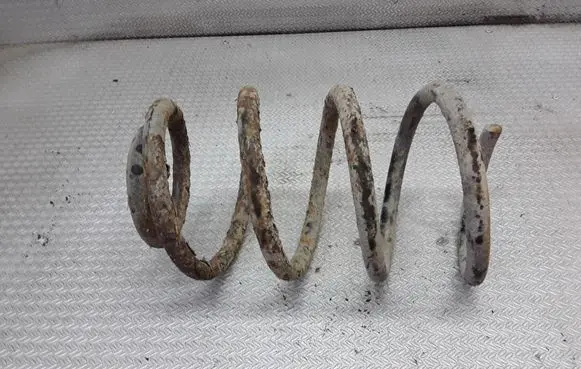 Mercedes-Benz Vito Viano W638 Front coil spring