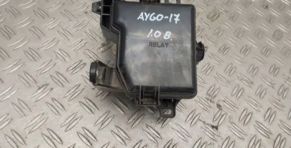 Toyota Aygo AB40 Fuse box set 