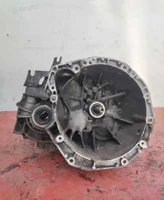 Renault Megane II Manual 6 speed gearbox 4315X 8200370824