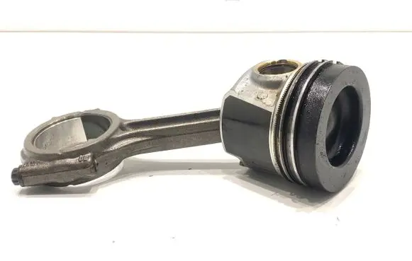 Audi A5 Piston with connecting rod 04LA