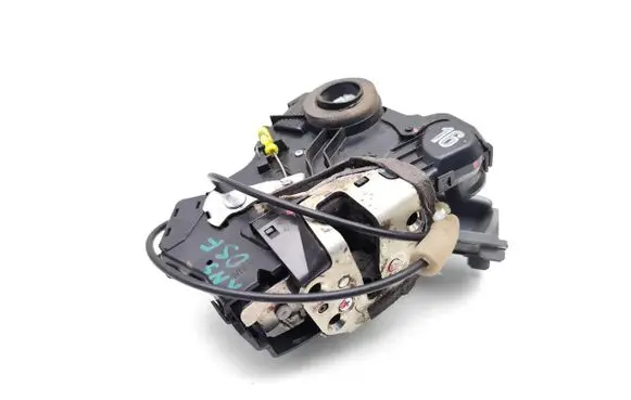 Toyota Hilux (AN10, AN20, AN30) Front door lock 69273-12050