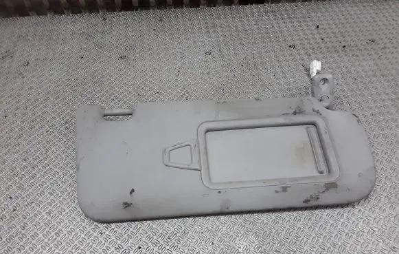 Sun visor