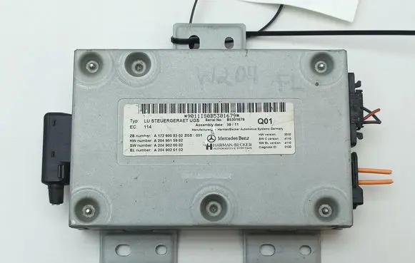 Mercedes-Benz C W204 GPS navigation control unit/module A1729009302 A2049015902 A2049026002