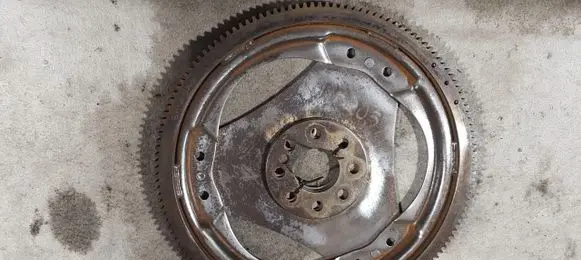 Mercedes-Benz C W203 Flywheel 2710320047