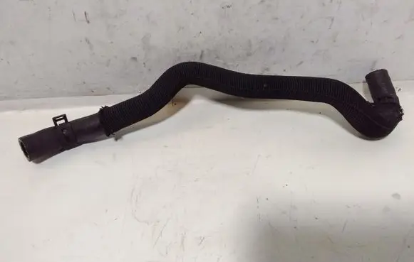 Volkswagen PASSAT B8 Engine coolant pipe/hose 3Q0121058C
