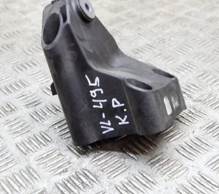 Mercedes-Benz E W213 Engine mounting bracket A6542232200
