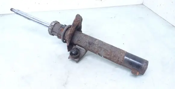 Skoda Octavia Mk2 (1Z) Front shock absorber/damper