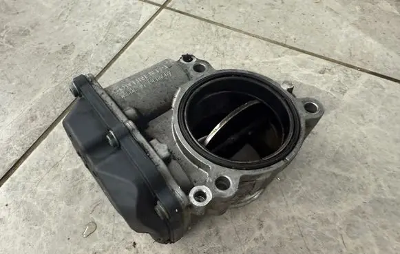 Volkswagen Amarok Throttle valve 059145950BH