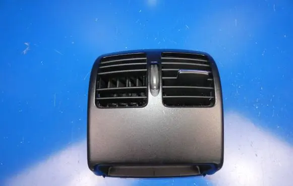 Mercedes-Benz C AMG W204 Rear air vent grill 