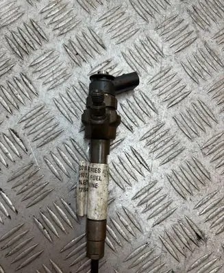 BMW 3 E90 E91 Fuel injector 7798446 0445110681 779844606