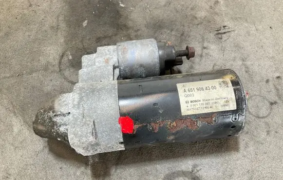 Mercedes-Benz Sprinter W906 Starter motor A6519064300 20170327 0001139085