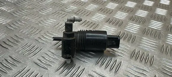 Mini Cooper Countryman R60 Windscreen/windshield washer pump 2751743