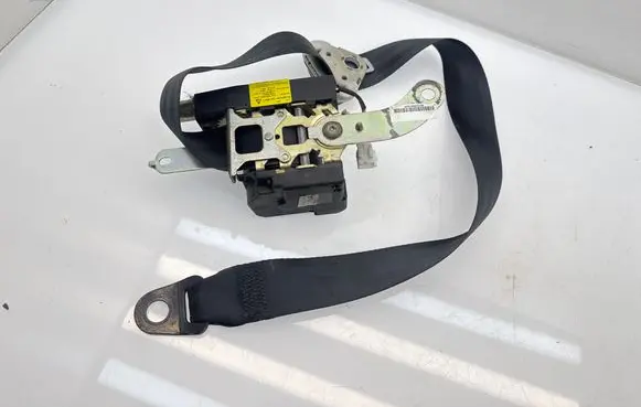 Nissan Micra Front seatbelt 33029966A